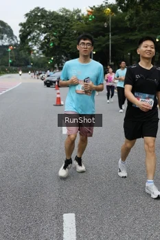 Runner Photo 4298883