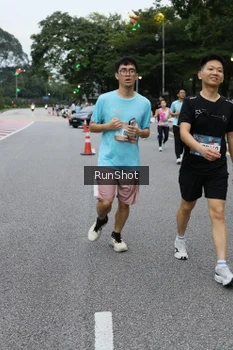 Runner Photo 4298886