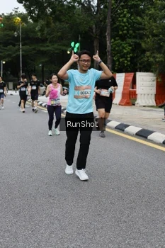 Runner Photo 4298895