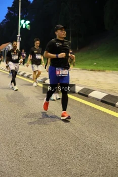 Runner Photo 4298906