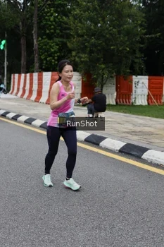 Runner Photo 4298910
