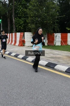 Runner Photo 4298918