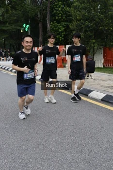 Runner Photo 4298942