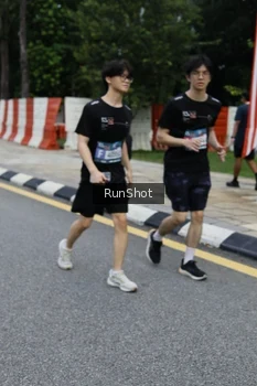 Runner Photo 4298947