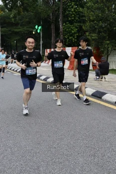 Runner Photo 4298949