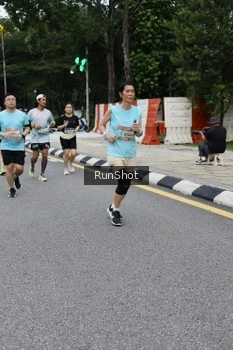 Runner Photo 4298952
