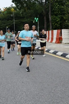 Runner Photo 4298962