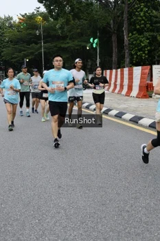 Runner Photo 4298970