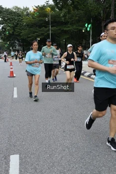 Runner Photo 4298973