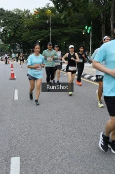 Runner Photo 4298974