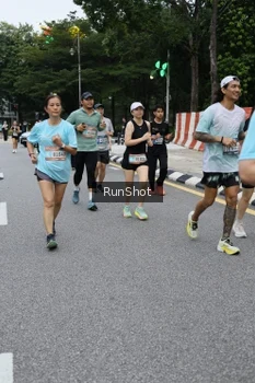 Runner Photo 4298975
