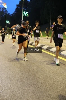 Runner Photo 4298978