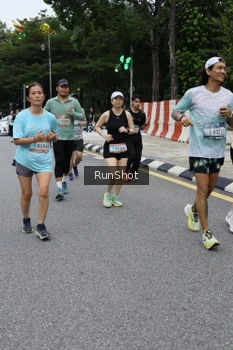 Runner Photo 4298981