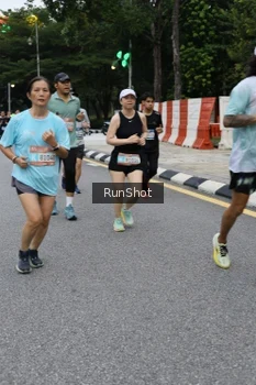 Runner Photo 4298983