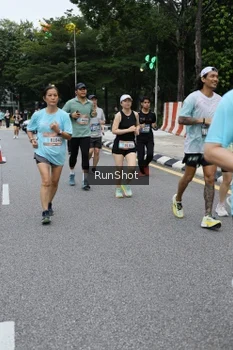 Runner Photo 4298987