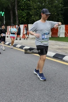 Runner Photo 4298994