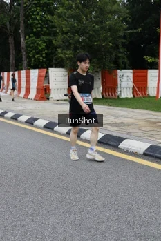 Runner Photo 4298999