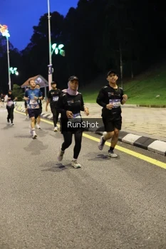 Runner Photo 4299000