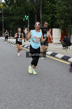 Runner Photo 4299005