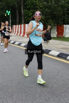 Runner Photo 4299014