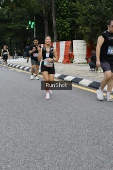 Runner Photo 4299017