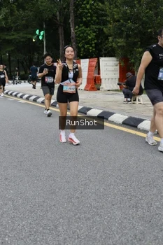 Runner Photo 4299018