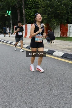 Runner Photo 4299026