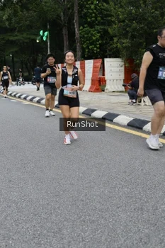 Runner Photo 4299030