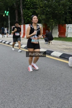 Runner Photo 4299041