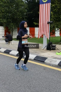Runner Photo 4299046