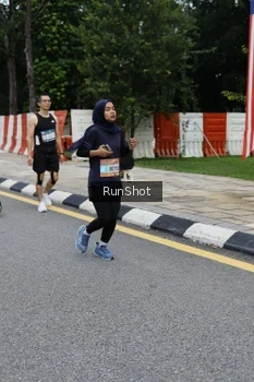 Runner Photo 4299051