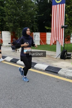 Runner Photo 4299056