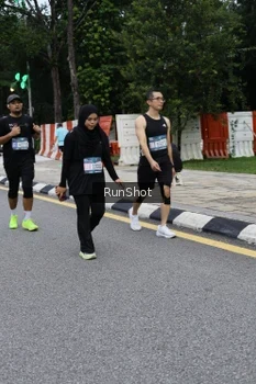 Runner Photo 4299057