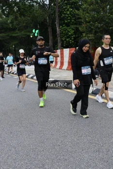 Runner Photo 4299061