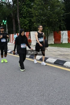 Runner Photo 4299065