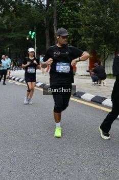 Runner Photo 4299070