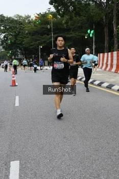 Runner Photo 4299084