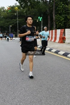Runner Photo 4299086