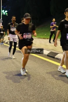 Runner Photo 4299089