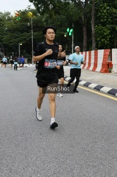 Runner Photo 4299090