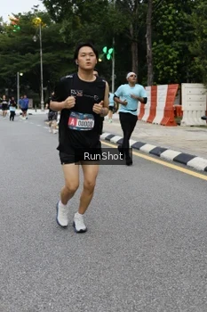 Runner Photo 4299095