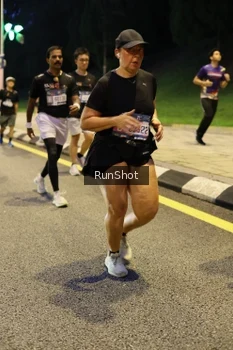 Runner Photo 4299103