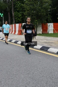Runner Photo 4299107