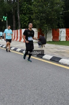 Runner Photo 4299109