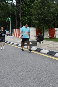 Runner Photo 4299117