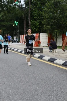 Runner Photo 4299119