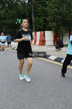 Runner Photo 4299129