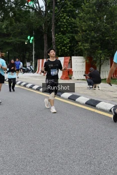 Runner Photo 4299131