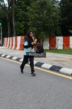 Runner Photo 4299133