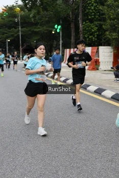 Runner Photo 4299135